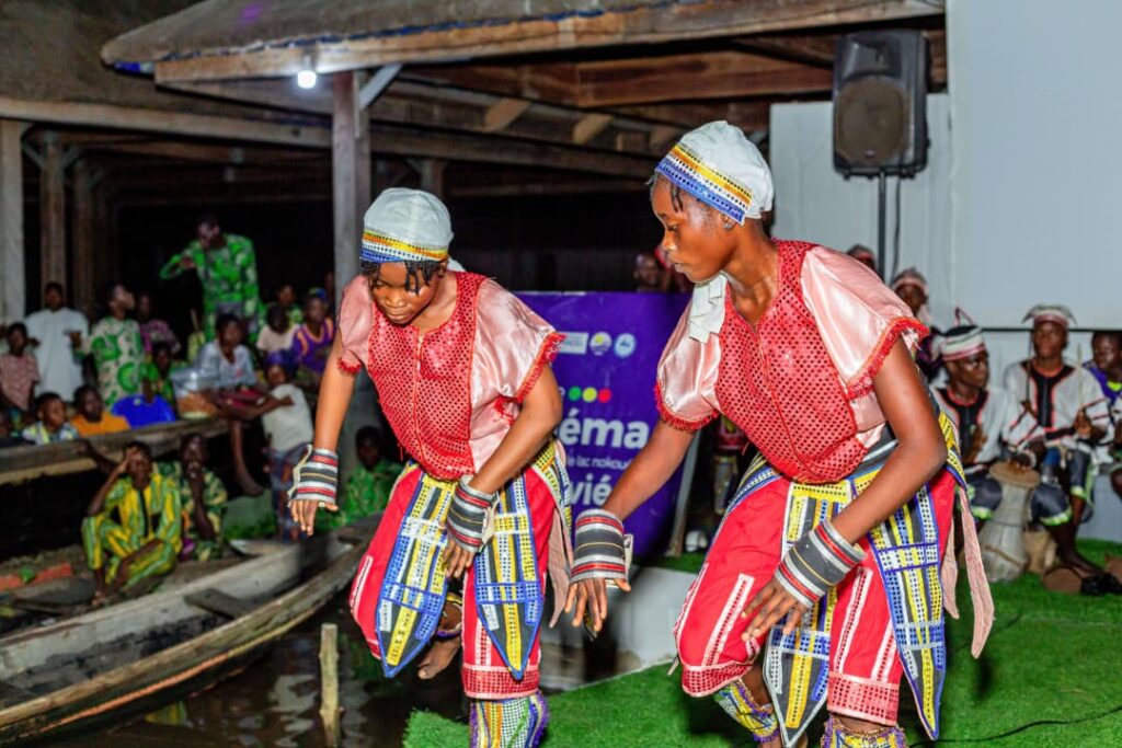 whatsapp image 2025 12 06 à 18.39.53 a52d7fd0