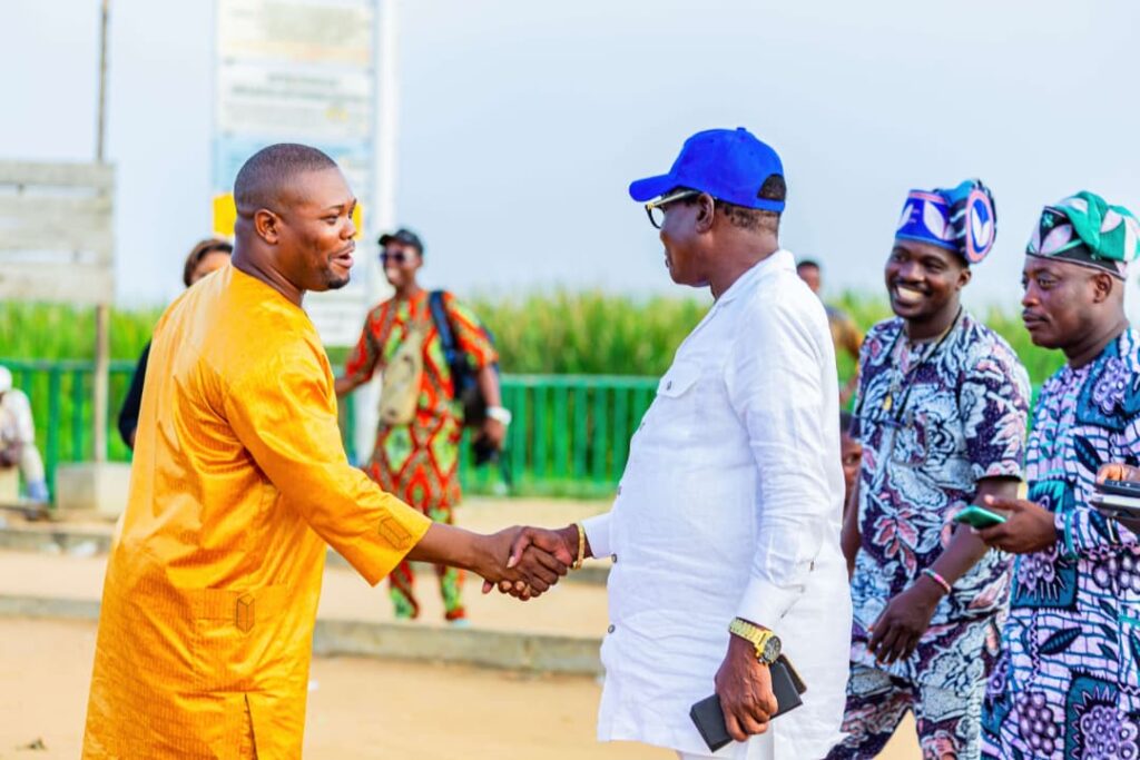 whatsapp image 2025 12 06 à 18.40.08 f04c03f2