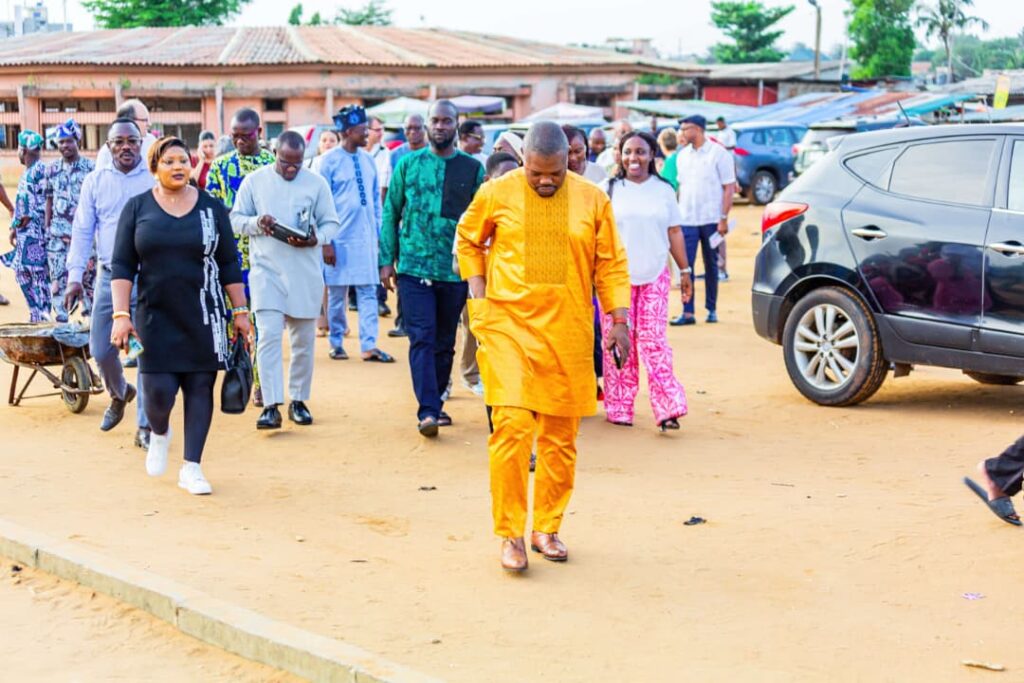 whatsapp image 2025 12 06 à 18.40.22 557cf1fb